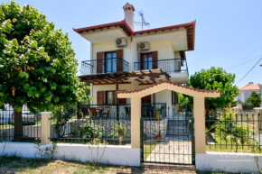 Clementine Place, private 3-bdrm House with Garden
